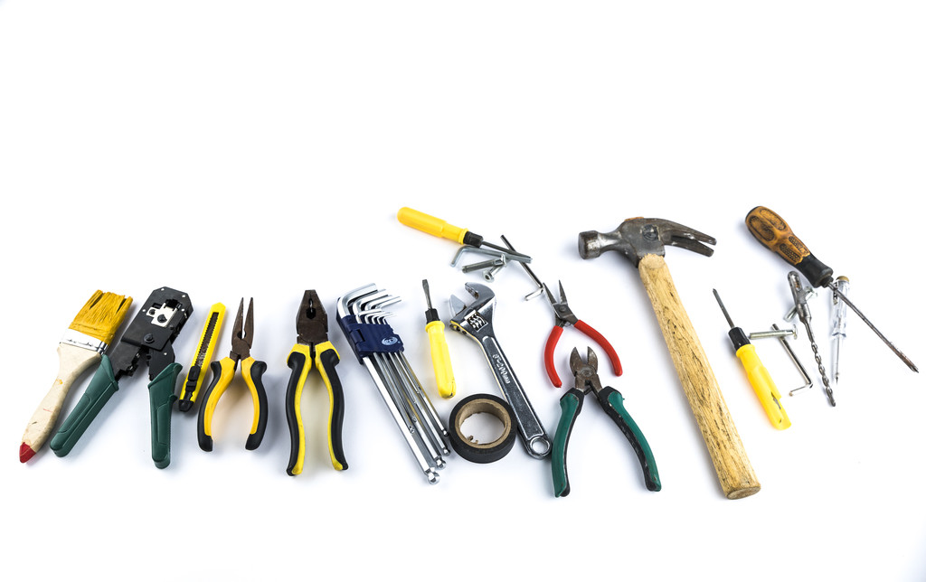 勞動節特輯 勞保用品與勞動工具的現代應用